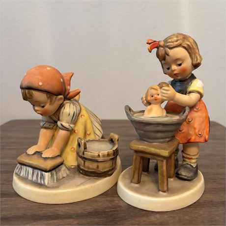 Lot of 2 Hummel Goebel TM5 Figurines