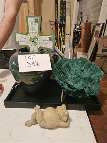 Mixed Decor : Green Urn Style Vase / Wood Tray & More