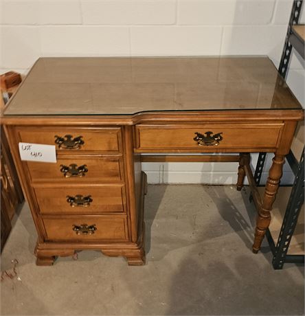 Taylor Jamestown Solid Maple Desk