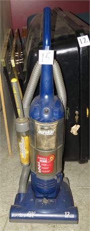 Eureka Surfacemax Vacuum Cleaner