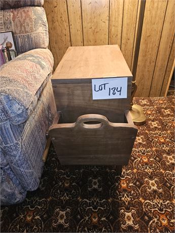 Wood End Table w/Magazine Newspaper Holders