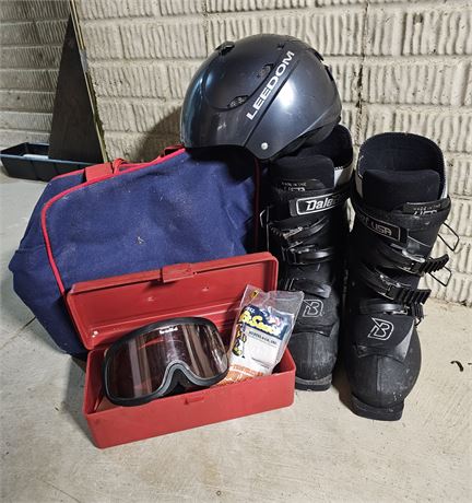 Daleboot Ski Boots, Bag, Bolle Goggles, Helmet and wax