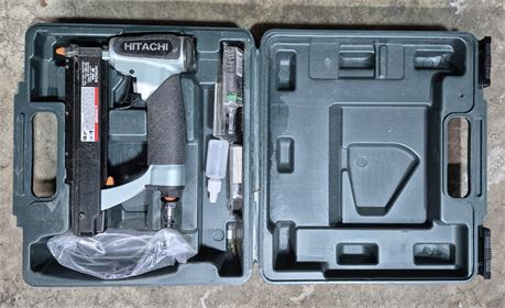Hitachi Nail Gun