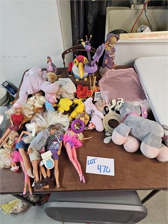 Mixed Toy Lot: Barbies / Plush & More