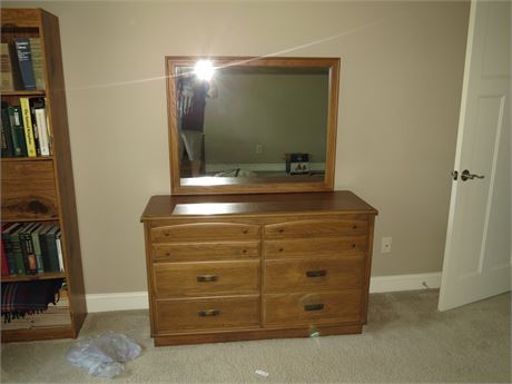 Small Dresser With Mirror