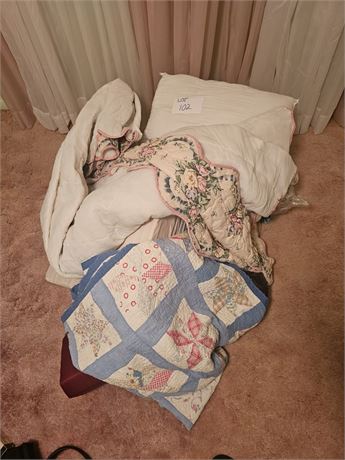 Mixed Blanket Lot- Full/Queen Size Colors & Makers Vary