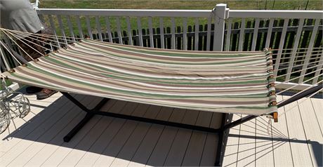 Outdoor Hammock With Metal Stand