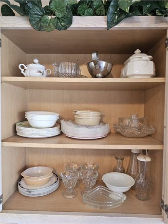 Kitchen Cupboard Cleanout: Correlle Bowls / Sherbet Cups / Plates & More