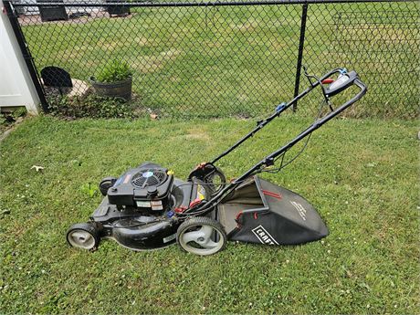 Craftsman QPT 125cc EZ-Walk Self Propelled Push Mower with Bag And Side Attach.