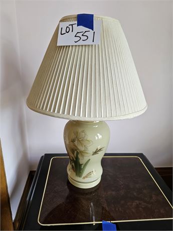 White Glass Floral Table Lamp