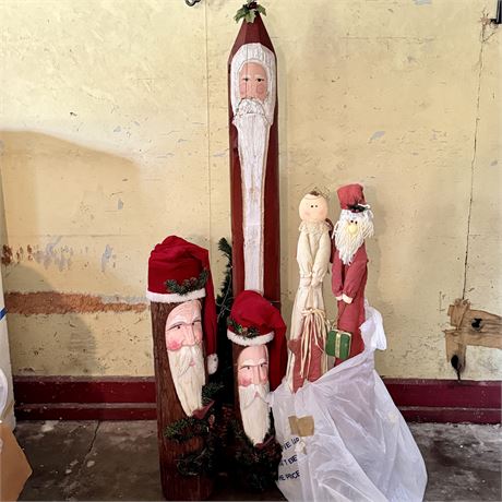 5 FT Wooden Pencil Santa with Others!