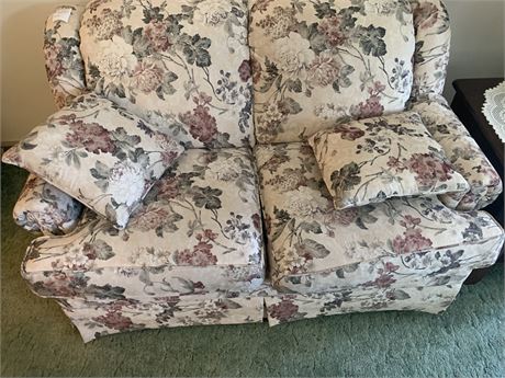 Floral Glider Loveseat With 2 Matching Floral Throw Pillows