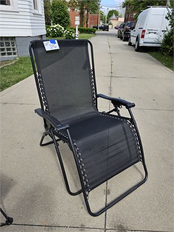 Outdoor Gravity Lounge Chair