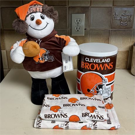 Cleveland Browns Standing Snowman, Tin & 2 Yards Fabric