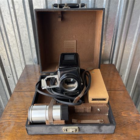 Vintage Kodak KodaSlide Projector Model 2 w/ Case
