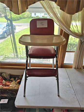 Vintage Red/White Childs Highchair