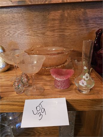 Mixed Lot of Pink Depression Glass - Dogwood Pattern Bowl & More