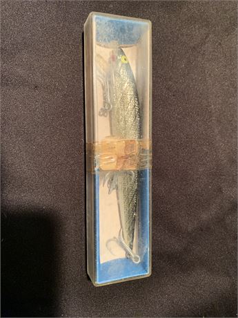 Vintage Rebel Lure 301 Silver 5 1/2 Inch Fishing Lure In Original Box