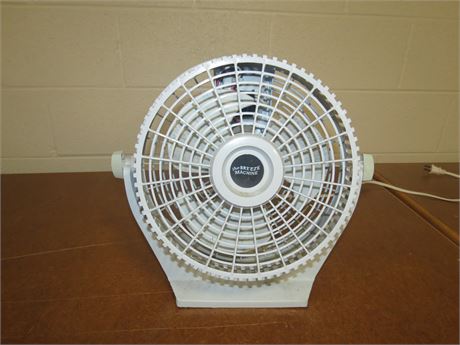 The Breeze Machine Table Top Fan