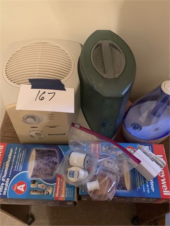 Humidifier Lot Honeywell Moisture Control Humidifier & Filter