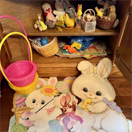 Great Lot of Vintage Easter Decorations!