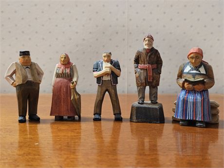 Switzerland Carved Wood Figurines