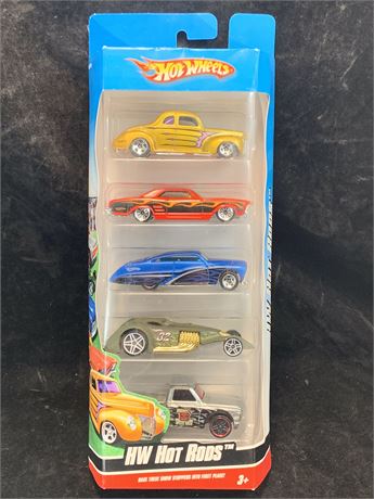 Hot Wheels HW Hot Rods Cars Playset Gift Pack From 2009
