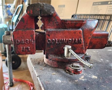 Columbian Vise