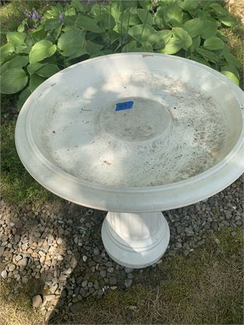 Plastic White Bird Bath