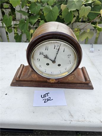 Tiffany Wood Mantle Clock