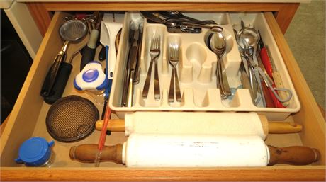 Kitchen Drawer Cleanout: Flatware, Utensils