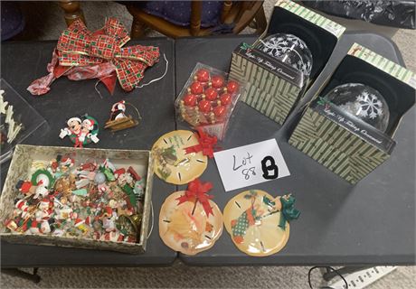 Holiday Christmas Ornament Lot Sand Dollars Characters Bulbs