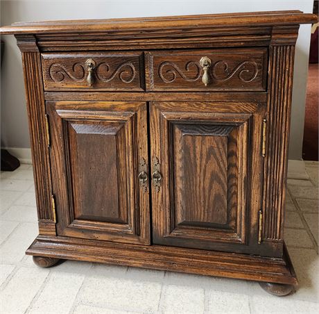 Ethan Allen End Table