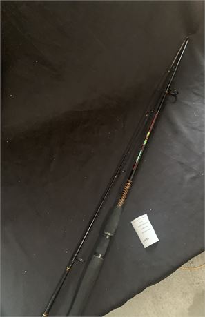Shakespeare Ugly Stik Fishing Pole SPL 1100 Action M 6-15LB Line