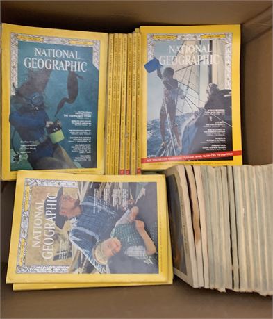 Vintage National Geographic Magazine Lot