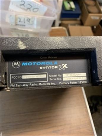 Vintage Motorola Syntor XX Two Way Radio Primary Power 12VDC Unit