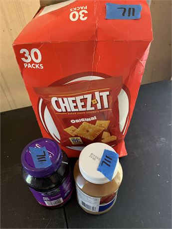 Cheez-Its Welch's Grape Jelly and Food Club Applesauce Kraft Mac & Cheese Lot