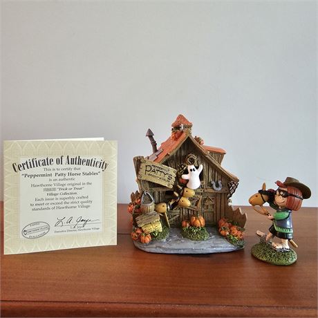 "Peppermint Patty Horse Stables" PEANUTS~Trick-or-Treat Village Collection w/COA