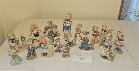 Mixed Figurine Lot- Sizes, Maker & Style Vary