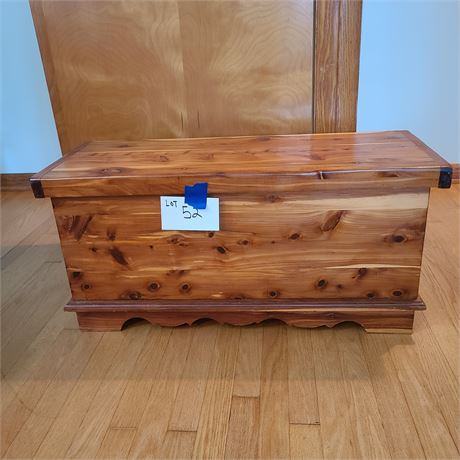 Wood Pine Chest