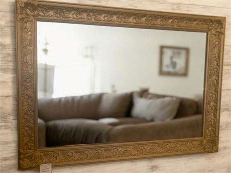 Vintage Rectangular Carved Gold Gilt Oak Leaf Frame Wall/Mantel Mirror