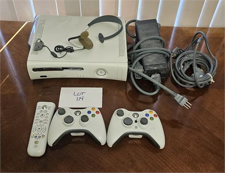 Xbox 360 With Accessories