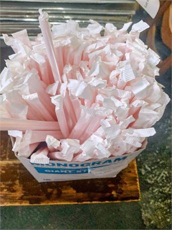 Paper-Wrapped Single Use Giant Drink Straws