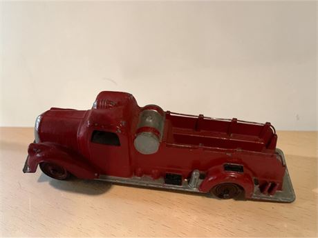 Vintage Metal Masters Die-Cast Red Fire Pumper Truck Made In USA