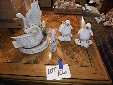 Mixed Bird Figurine Lot: Doves / Swans & More