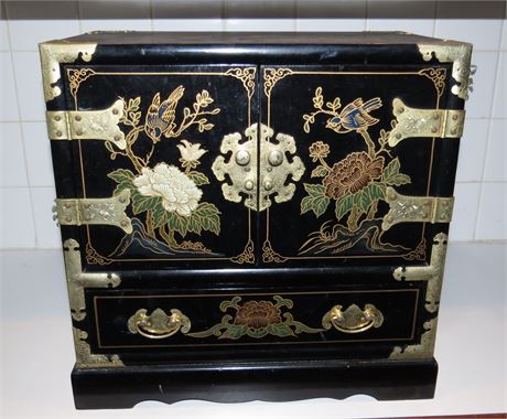 Vintage Asian Chinoiserie Black Lacquered Jewelry Chest