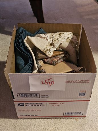 Mixed Linens, Runners, Doilies & More