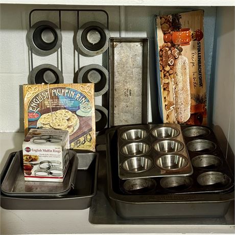Large Bakeware Lot - Muffin Pans, Bread Pans, Etc.