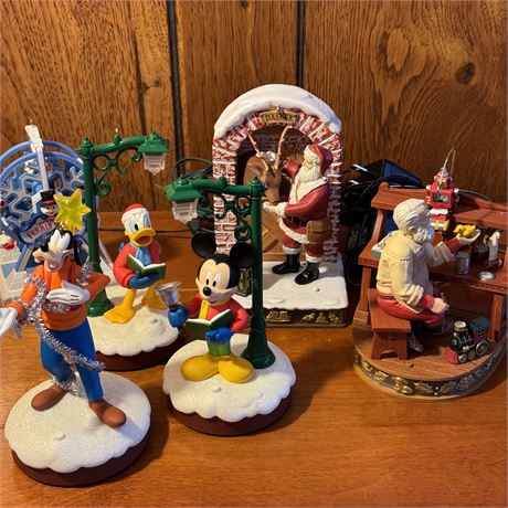 Loose Hallmark Keepsake Ornaments Lot w/ Cord & Adapter