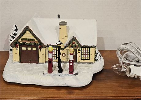 Thomas Kinkade Lighted "Service Station" Village Christmas Collection w/COA